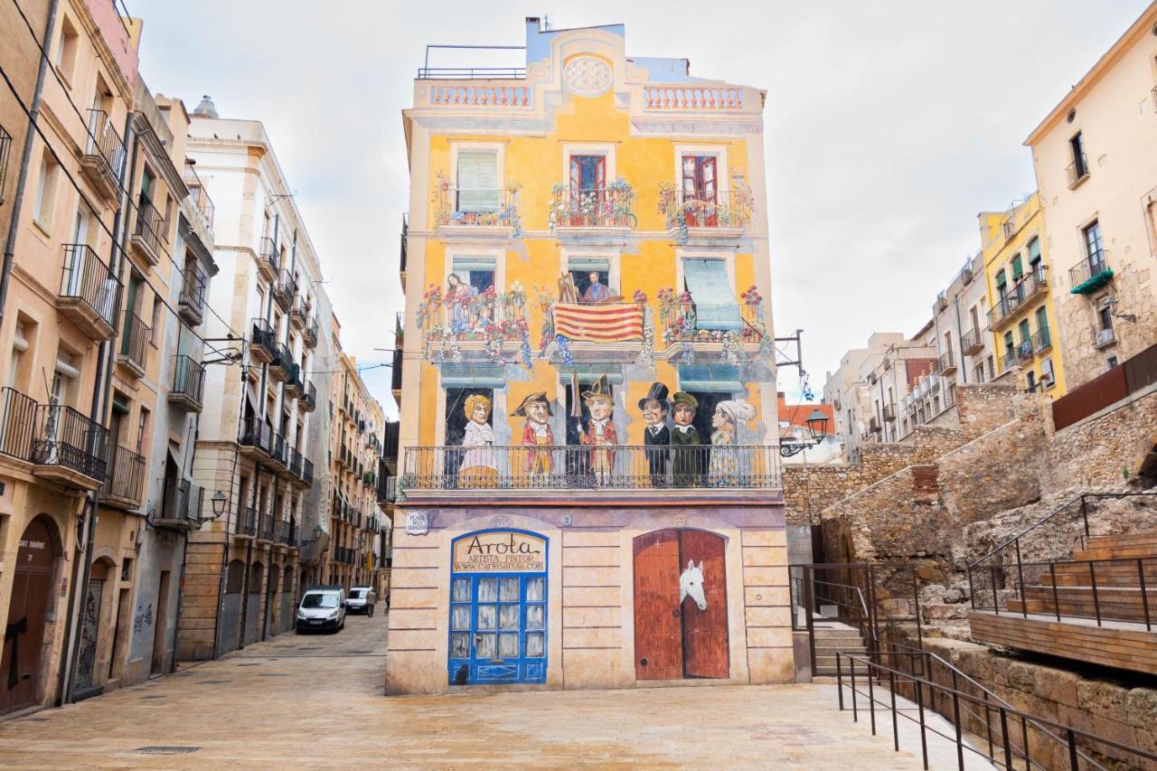 Apartamento En Plaza Sedassos Centro Historico Tarragona Exterior photo